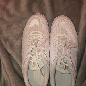 NIKE sideline cheer shoes